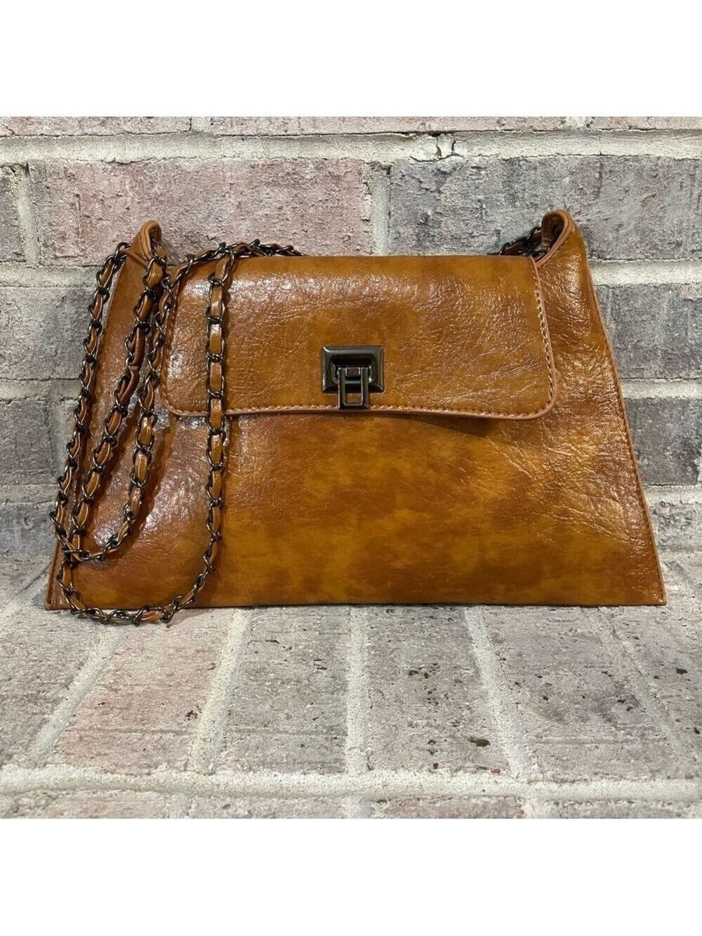 Elegant Brown Chain Bag